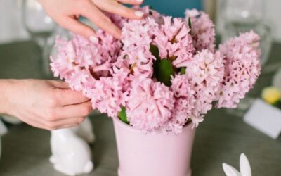 Simple Spring Holiday Decor