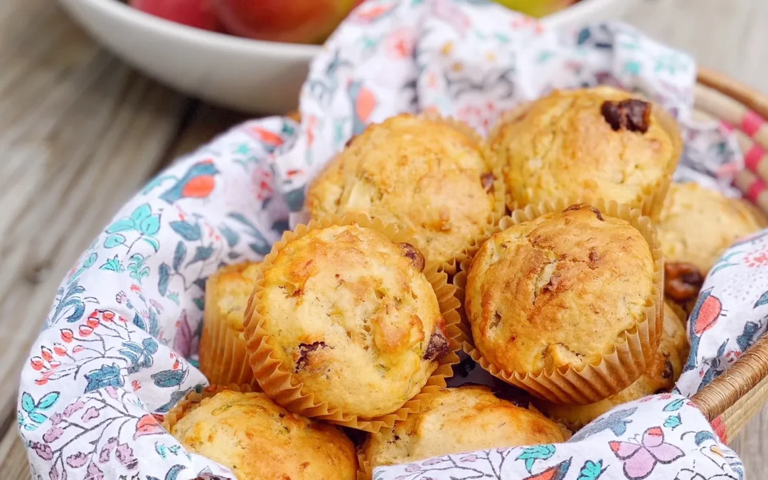 Family Friendly Recipe: Apple Zucchini Muffins